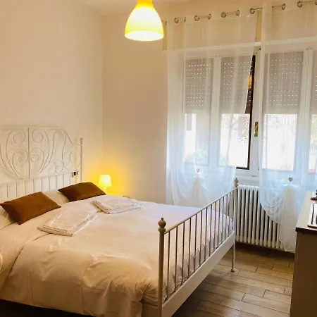Pensjonat Bed Da Daniela Peschiera del Garda